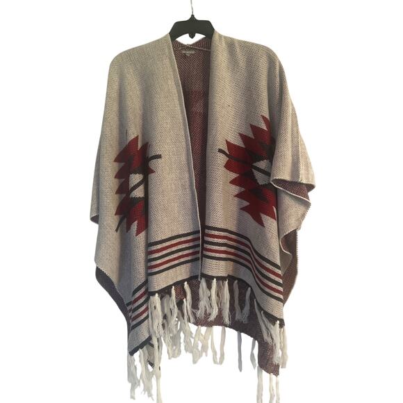NWOT Charlotte Russe Sweater Jacket Shawl Open Front Poncho One Size Fits Most - Picture 1 of 3